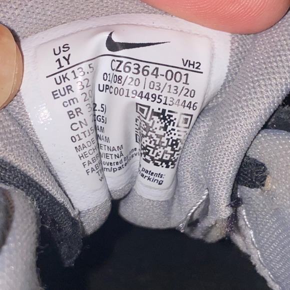 Nike Air Max 90 Recraft‎ Worldwide Pack Sneakers Black Gray Shoes Size 1Y - Picture 10 of 11